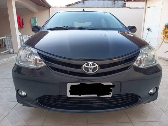 TOYOTA ETIOS 1.3 XS 16V FLEX 4P MANUAL TOYOTA ETIOS 1.3 XS 16V FLEX 4P MANUAL